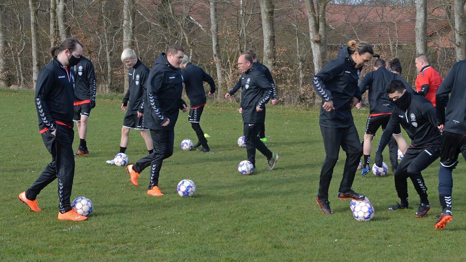 Fodbold for Fremtiden: 21 unge skal i job i Vejen Kommune